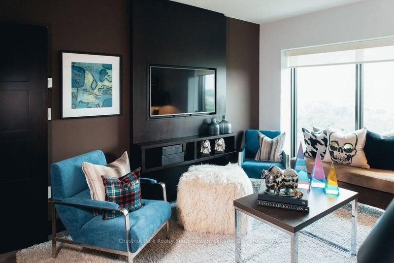 1016 - 1235 Richmond St, London East, N6A 0C1 | Image 2