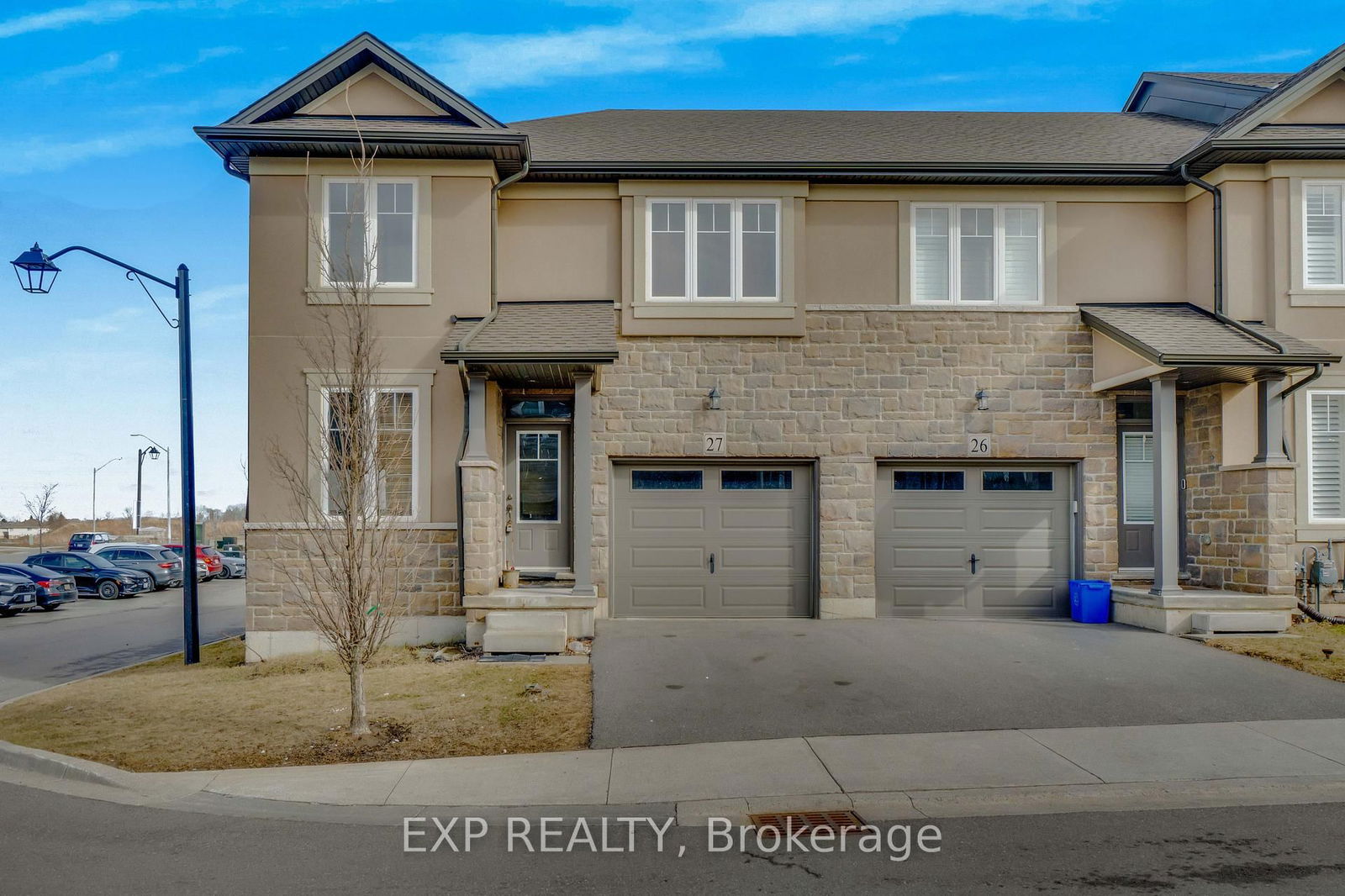 Townhouse for sale at 27-120 Vineberg Drive, Hamilton, Chappel, L9B 2R9 - MLS: X12031750