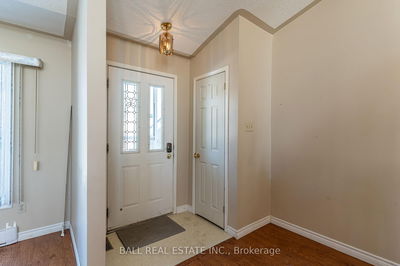 12 Cedartree Lane, Kawartha Lakes - Bobcaygeon