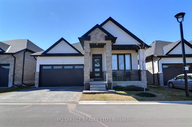 7 - 6990 Clayton Walk