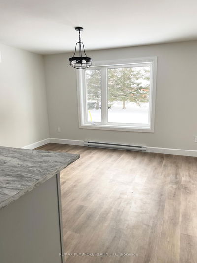 51 Sydney St, Chalk River - Chalk River and Laurentian Hills South image-0-3