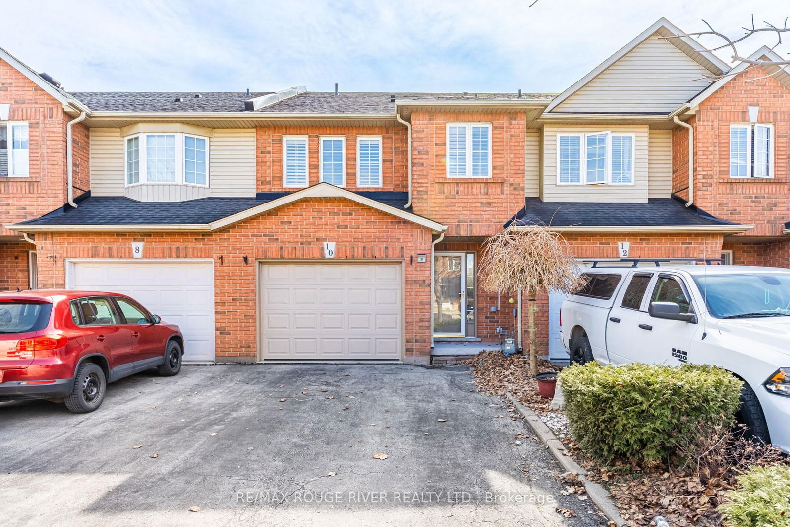 Townhouse for sale at 10 Fairhaven Drive, Hamilton, Stoney Creek, L8J 3X7 - MLS: X12032931