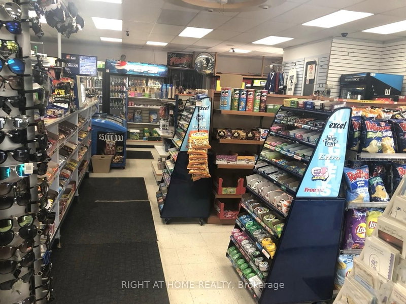 48 MAIN St E, Port Colborne, L3K 1S1 | Image 3