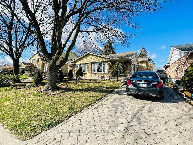 Semi-Detached House for sale at 297 Magnolia Drive, Hamilton, Fessenden, L9C 6R2 - MLS: X12033343