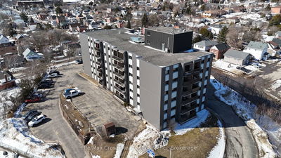 Unit 605 — 330 Sixth Ave, North Bay - Central