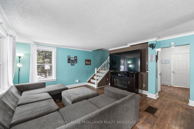 8 Halladay St, Rideau Lakes - Rideau Lakes (South Crosby) Twp image-0-2