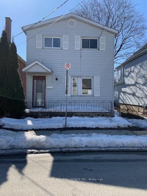 home for sale on 15 Hooper Street