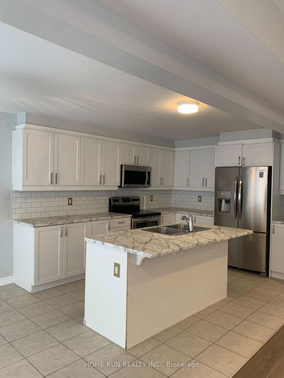 1013 Apolune St, Ottawa - Barrhaven - Half Moon Bay image-0-4