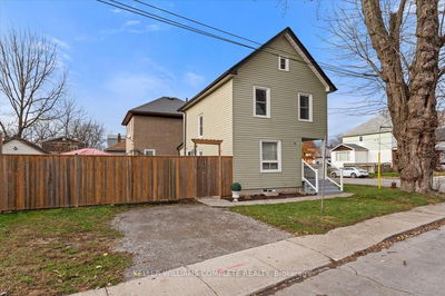 23 John St, Welland - Welland Downtown image-0-2