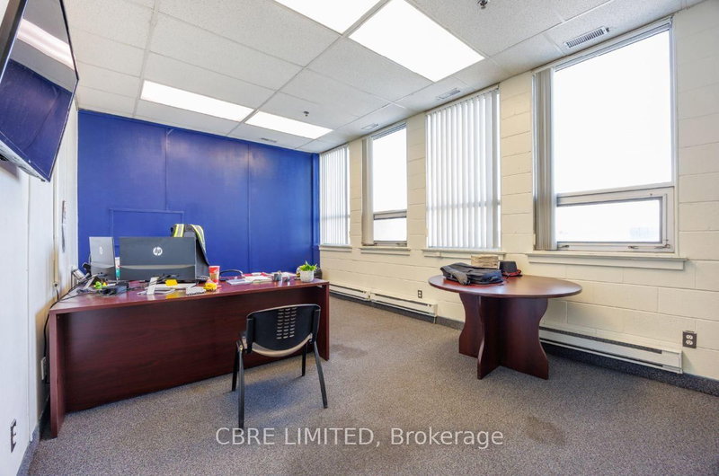 8 Burford Rd, Hamilton, L8E 5B1 | Image 3