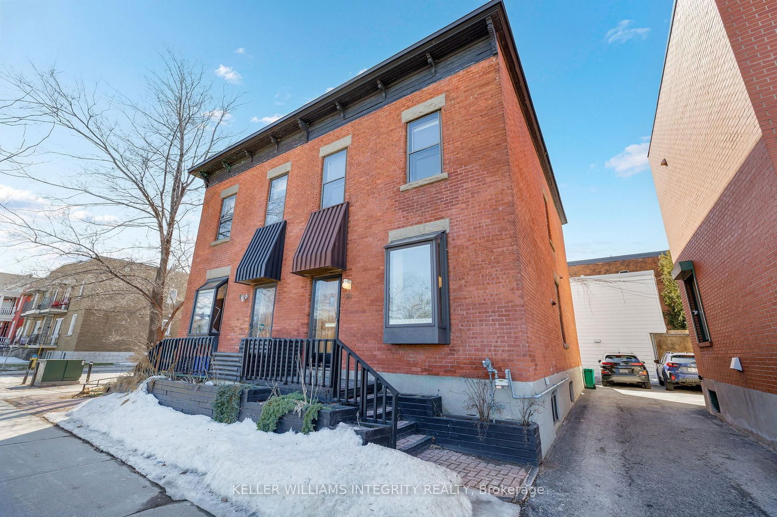 Semi-Detached House for sale at 88 King Edward Avenue, Lower Town - Sandy Hill, Lower Town/Byward Market, K1N 7K7 - MLS: X12034174