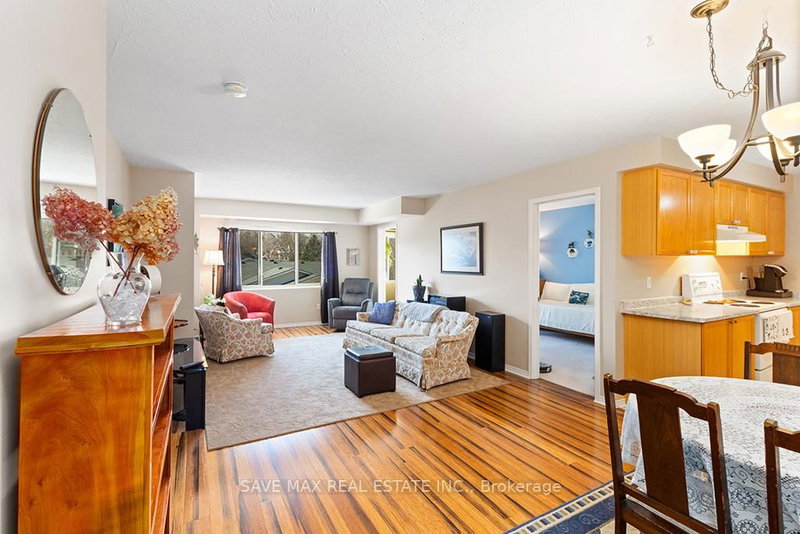 310 - 250 Robert St, Shelburne, L9V 3P9 | Image 2