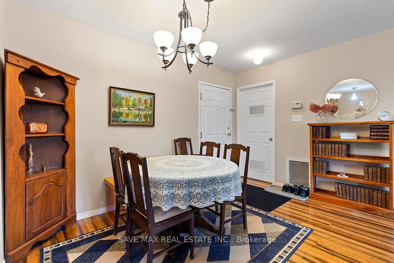 310 - 250 Robert St, Shelburne, L9V 3P9 | Image 3