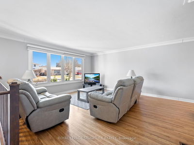 44 Brier Park Rd, Brantford -  image-0-3