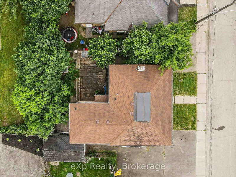 12 Fleet St, Brantford, N3T 3S7 | Image 3