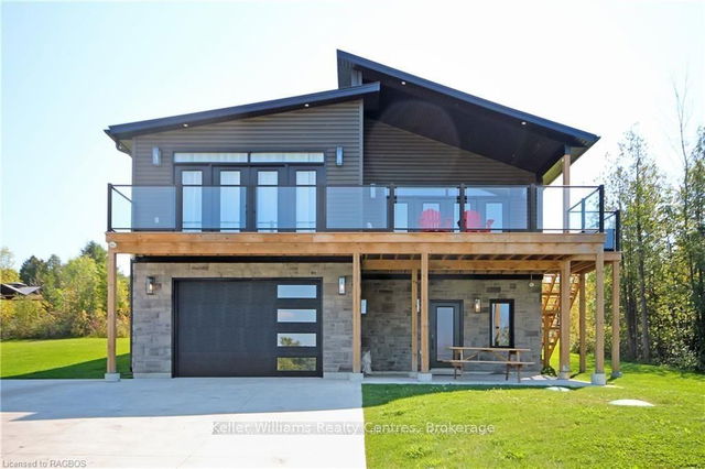 138 SUNSET Boulevard