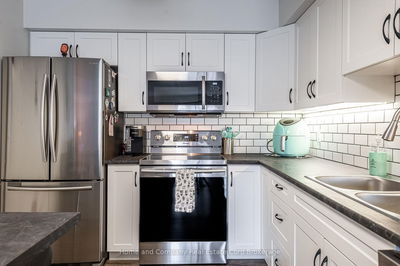 Unit 207 — 50 Campbell Crt, Stratford - Stratford image-0-3