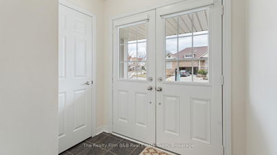 529 Baldwin Cres, Woodstock - North image-0-4