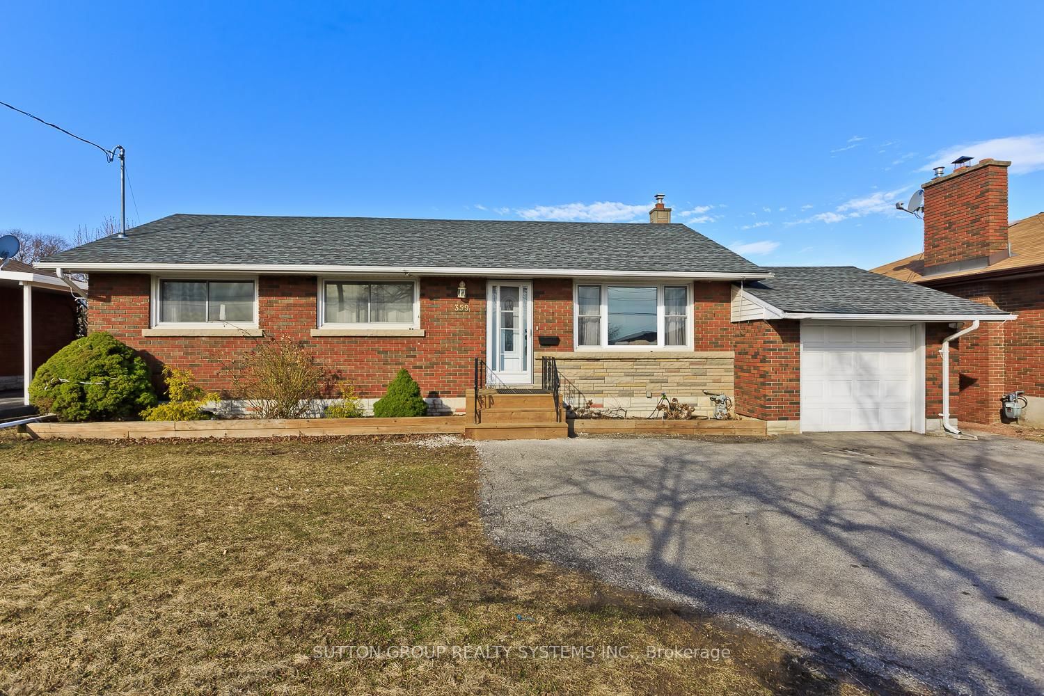 Detached House for sale at 359 Bunting Road, St. Catharines, Carlton/Bunting, L2M 3Y5 - MLS: X12034737