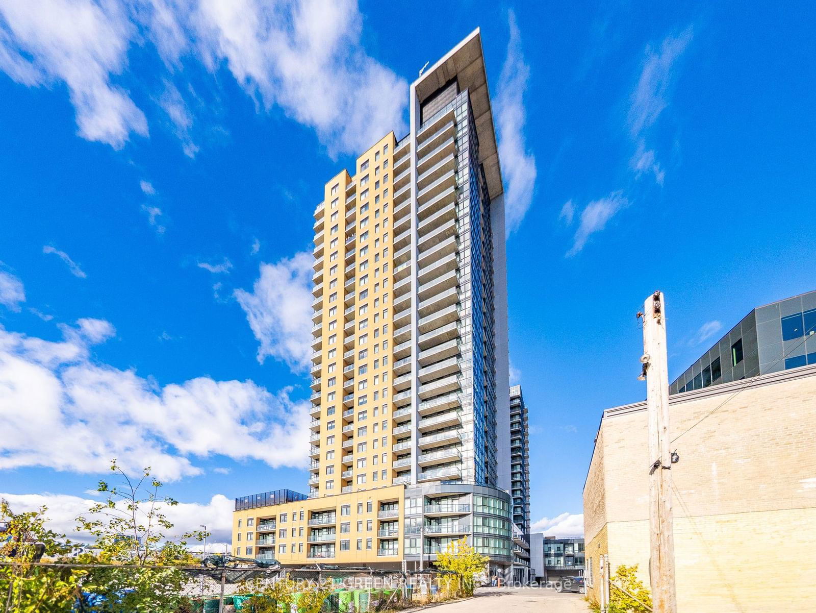 Condo for lease at 203-108 Garment Street, Kitchener, N2G 2B3 - MLS: X12034877