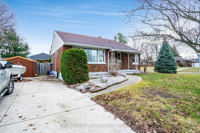 39 John St, Chatham-Kent - Chatham image-0-1
