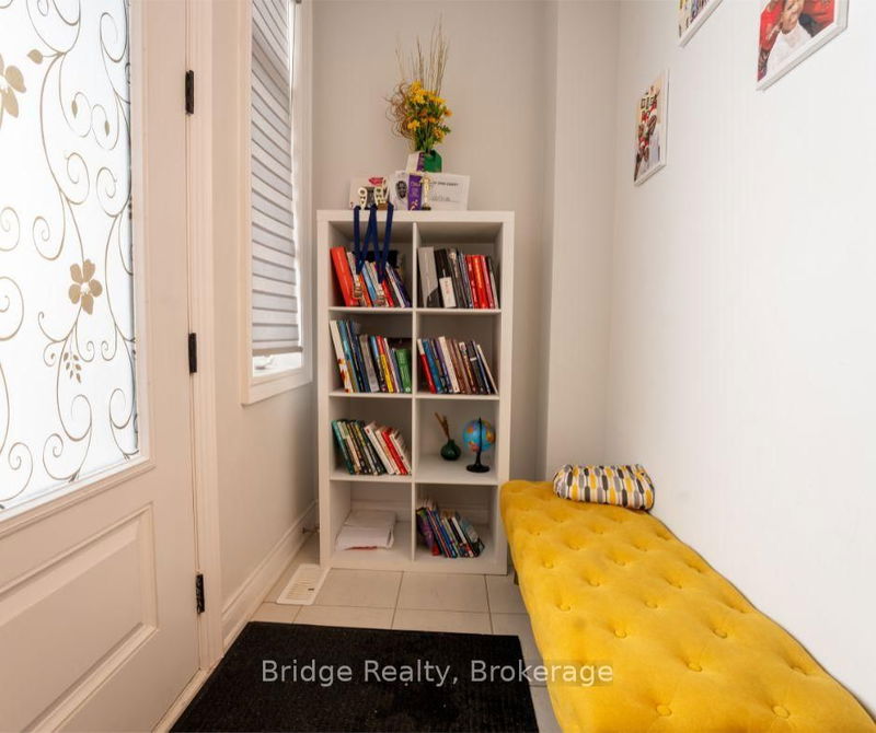 Room2