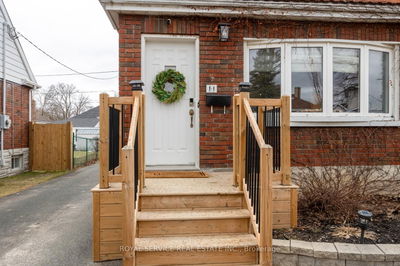 11 Ephgrave Blvd, Peterborough South - 5 West image-0-1