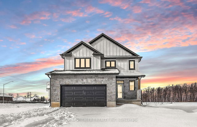 157 Holloway Trail