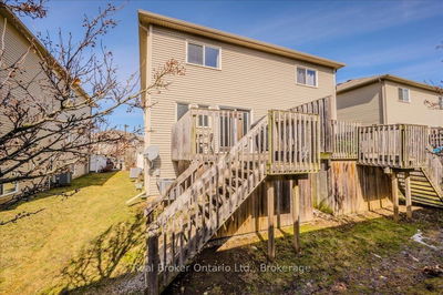 Unit C14 — 240 Westmeadow Dr, Kitchener -  image-0-2