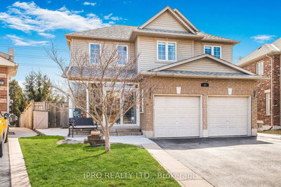 44 Pentland Rd, Hamilton - Waterdown