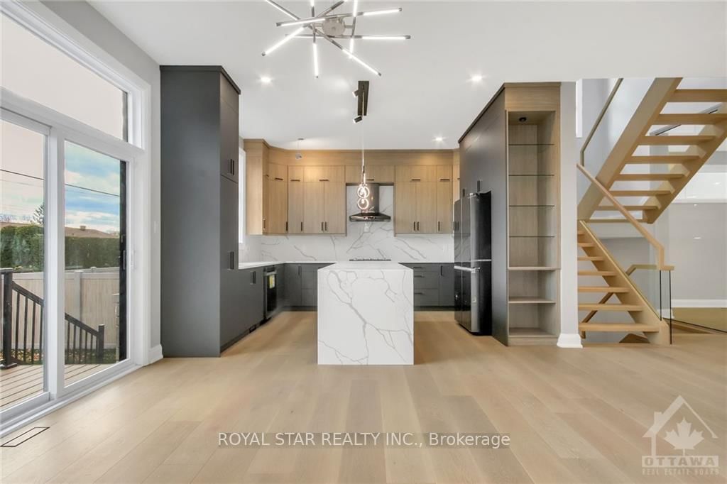 Detached House sold at 78 ROSSLAND Avenue, Ottawa, Meadowlands/St. Claire Gardens, K2G 2K8 - MLS: X12035526