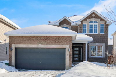 78 Friendly Cres, Stittsville - Stittsville (South)