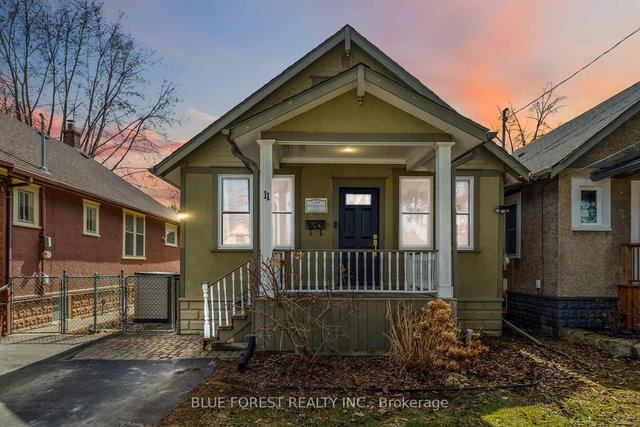 11 Langarth Street E