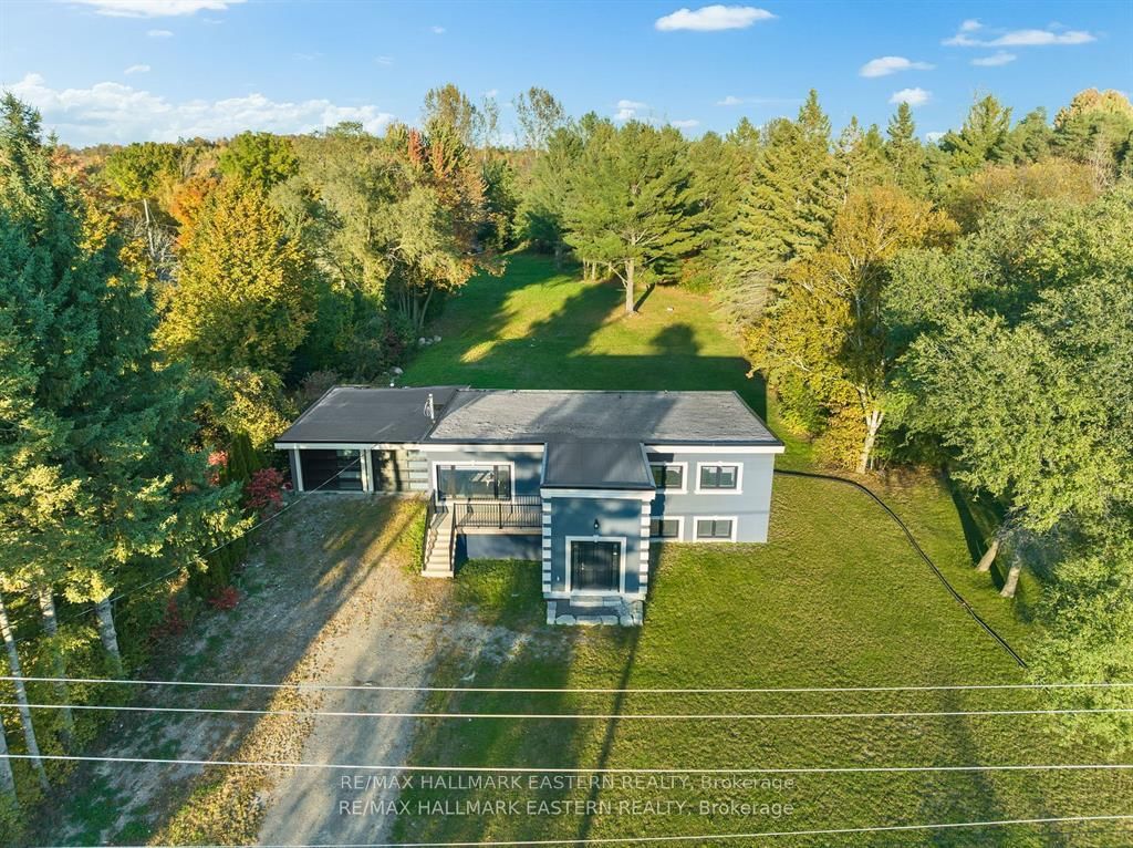 Detached House for sale at 1037 East Communication Road, Smith-Ennismore-Lakefield, Rural Smith-Ennismore-Lakefield, K0L 1H0 - MLS: X12035955