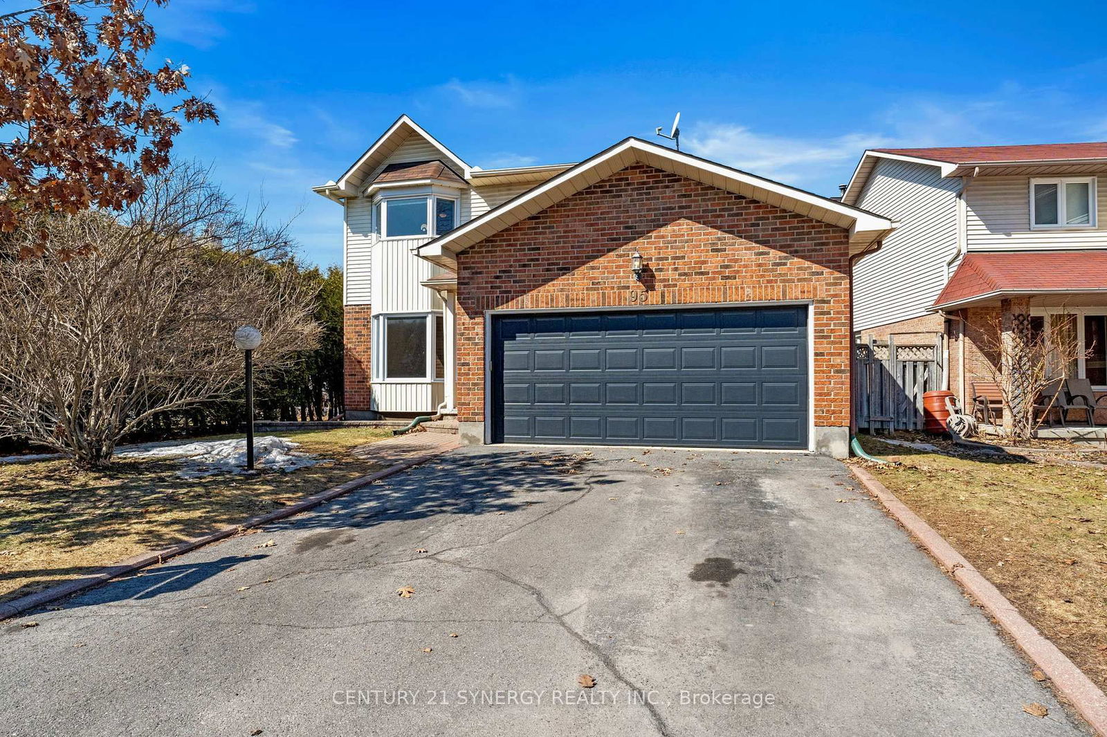 Detached House for sale at 95 Pickwick Drive, Barrhaven, Cedargrove/Fraserdale, K2J 3C9 - MLS: X12035996