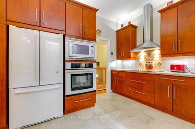 6802 Riverview Dr, South Glengarry - South Glengarry (Charlottenburgh) Twp image-0-4