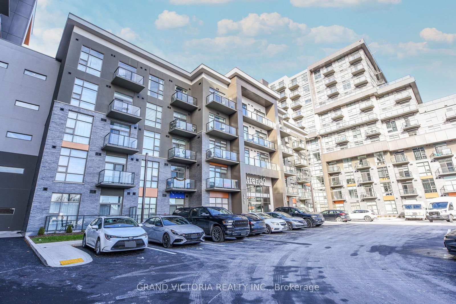 Condo for sale at 306-460 Dundas Street, Hamilton, Waterdown, L8B 2A5 - MLS: X12036453