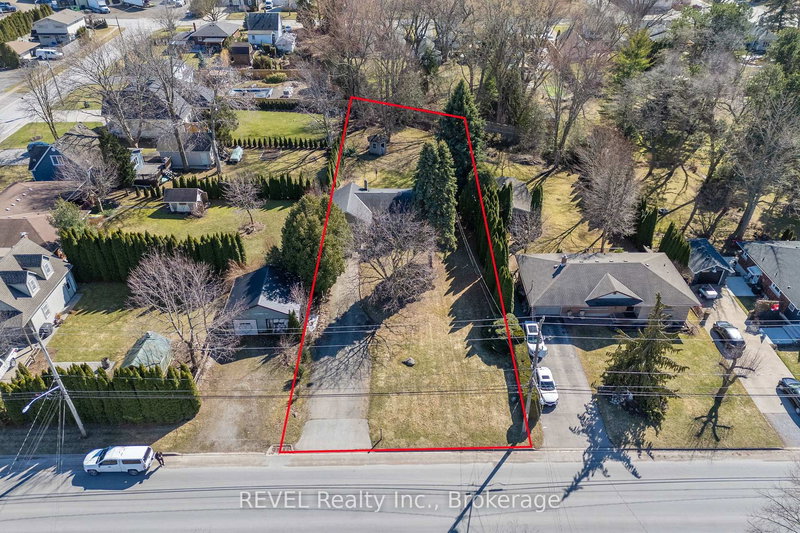 639 Penner St, Niagara-on-the-Lake, L0S 1T0 | Image 2