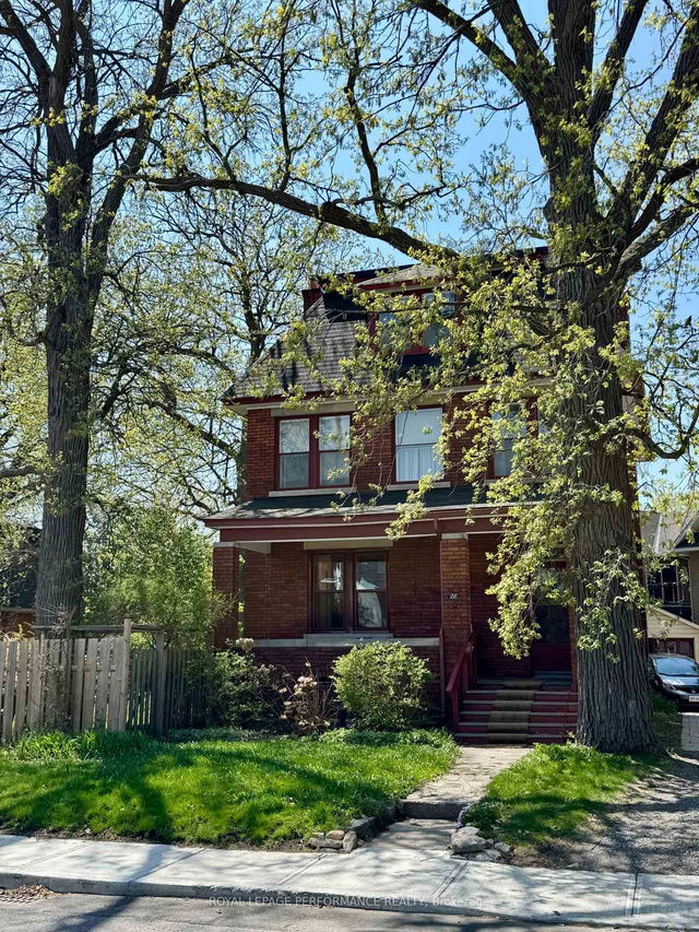 28 Wendover Avenue
