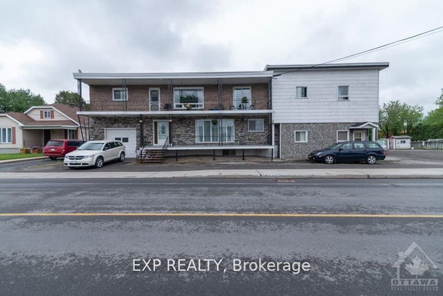 104 - 261 Longueuil Street