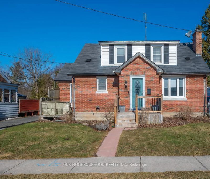home for sale on 18 Caroline Street