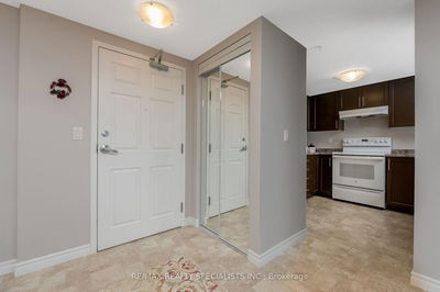 Unit 404 — 103 Westminster Cres, Centre Wellington - Fergus image-0-3