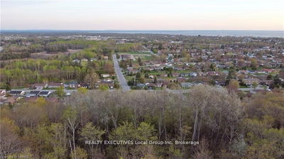 22 Kenreta Dr, North Bay - Airport image-0-3