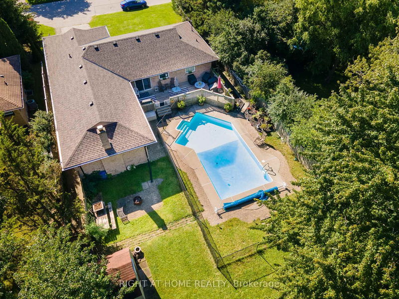 594 Gordon Ave, London - South O image-0-0