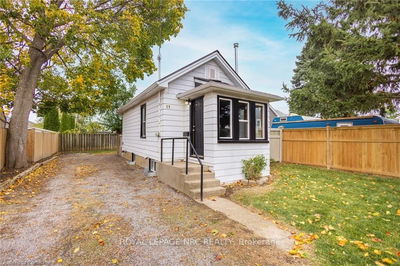 11 Perry St, St. Catharines - Haig image-0-3
