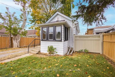 11 Perry St, St. Catharines - Haig image-0-4