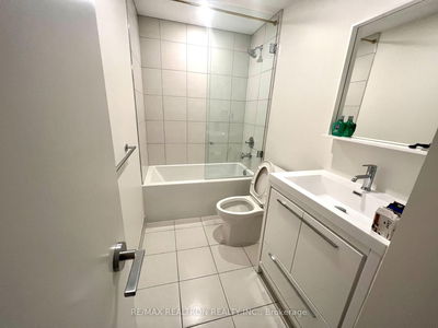 Unit 802 — 212 King William St, Hamilton - Beasley image-0-3