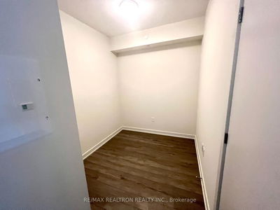 Unit 802 — 212 King William St, Hamilton - Beasley image-0-4