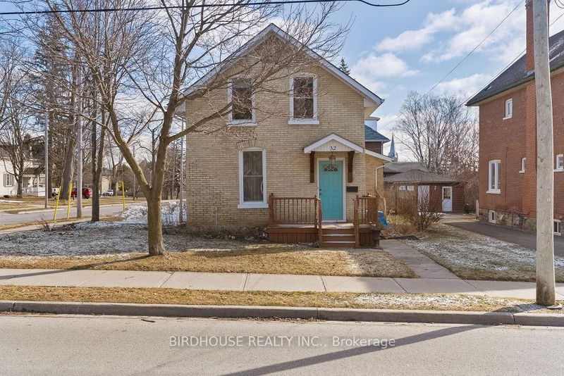 32 Sussex St, Kawartha Lakes - Lindsay image-0-0