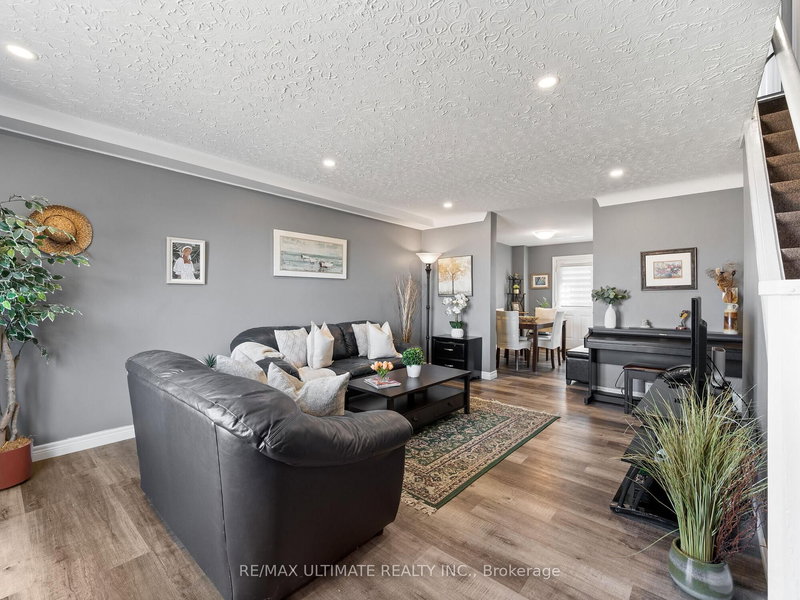 3 - 252 Bertie St, Fort Erie, L2A 1Z6 | Image 3